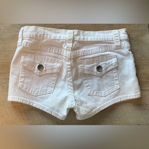 London jean white shorts